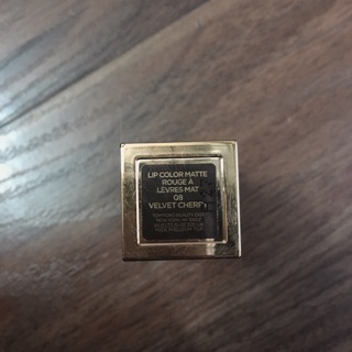 pass lại son tomford màu 08 chuẩn auth ạ