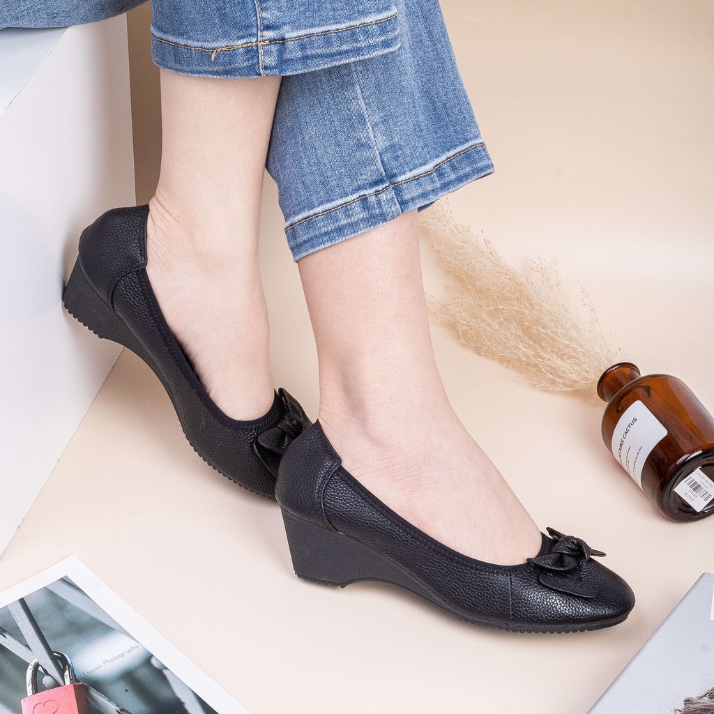 Giày Búp Bê Đế Xuồng 5cm Da Thật Êm Chân Màu Đen Pixie X461