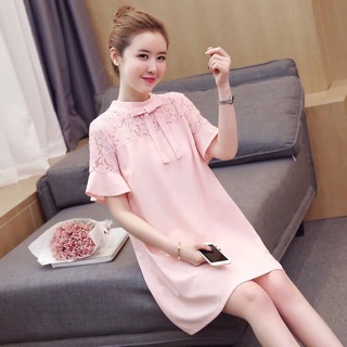 Đầm form rộng phối ren