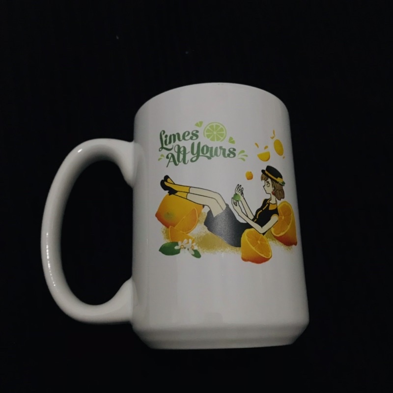 Ly sứ trắng đẹp, dày dặn, in hình dễ thương