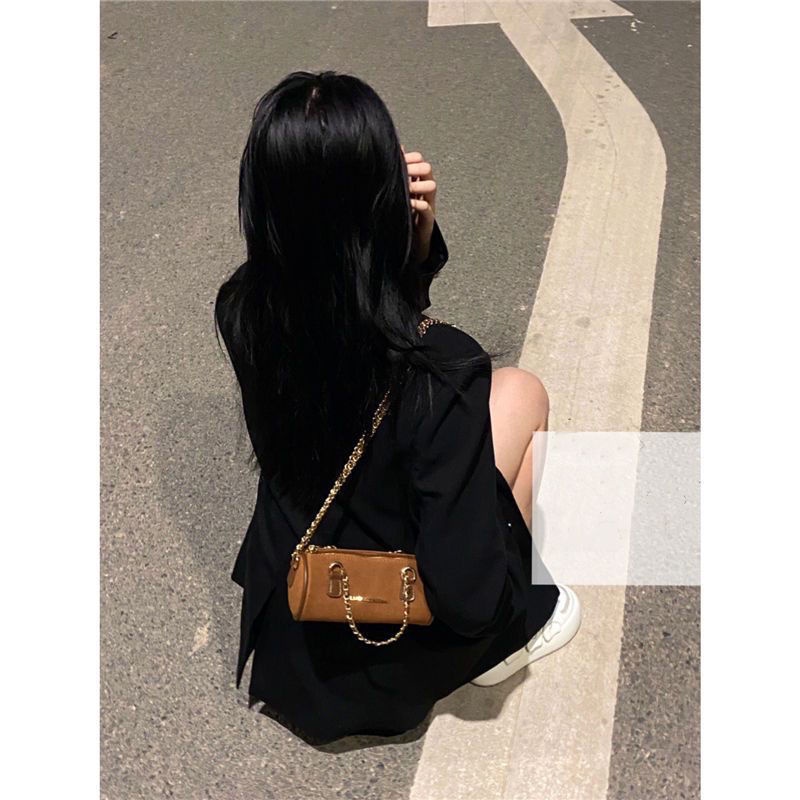Túi Xách Da pu Mềm Mại Phối Dây Xích Màu Be Phong Cách retro