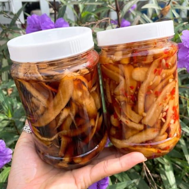 CỦ CẢI NGÂM NƯỚC TƯƠNG