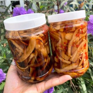 CỦ CẢI NGÂM NƯỚC TƯƠNG