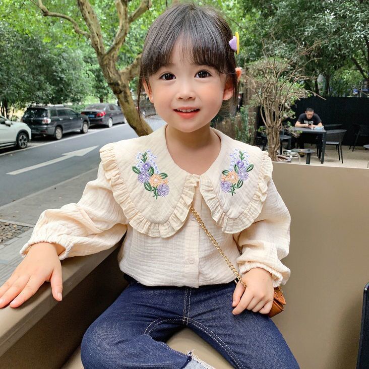 Áo Sơ Mi Trắng Cổ Búp Bê Thêu Họa Tiết Phong Cách Hàn Quốc Thời Trang Mùa Thu Mới Cho Bé Gái