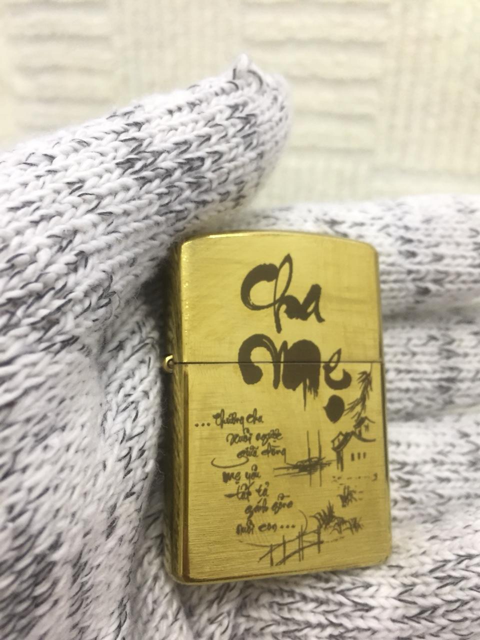 Vỏ Bật Lửa Zippo USA Họa Tiết Ơn Cha Nghĩa Mẹ - Ruột Trắng