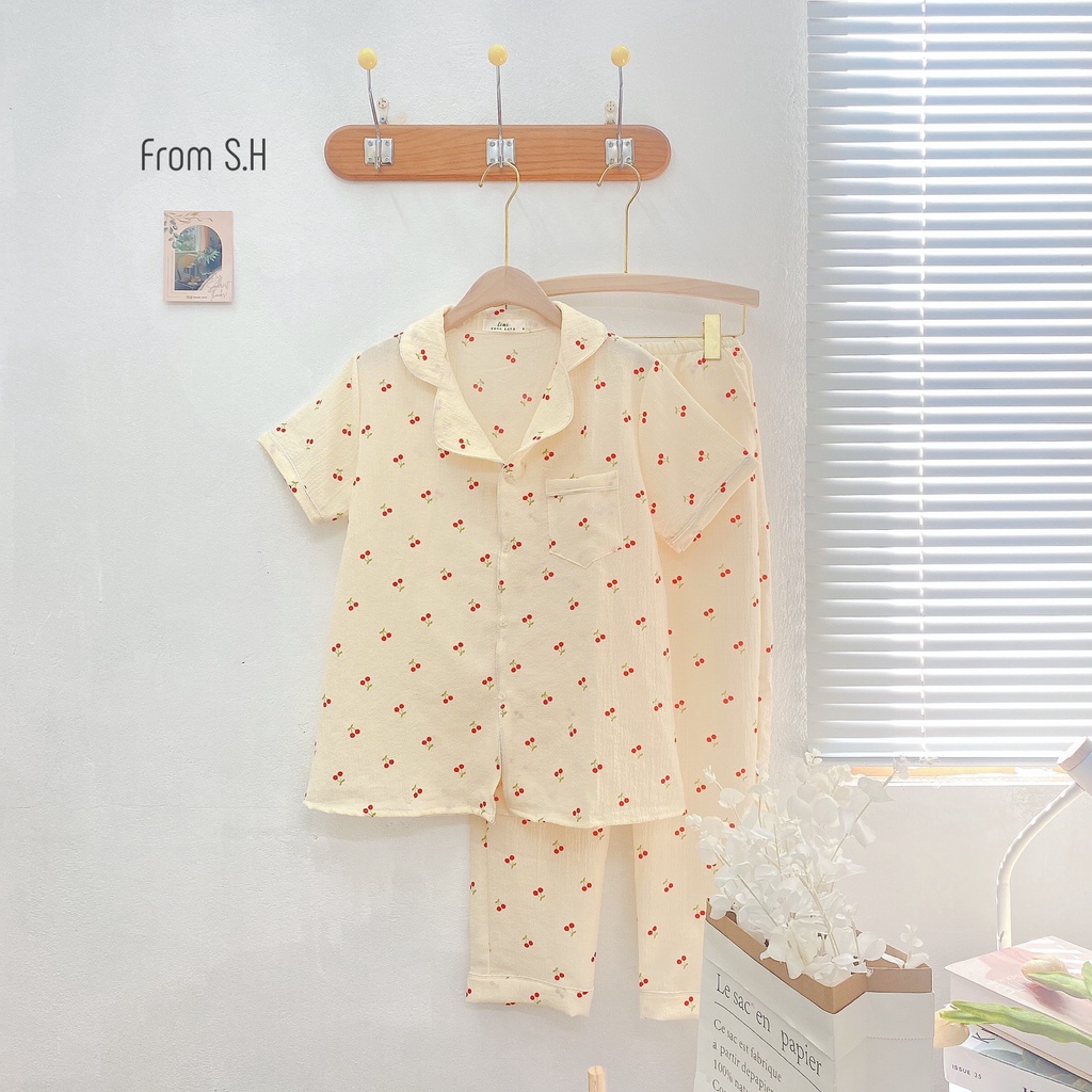 Bộ đồ ngủ mặc nhà , Pijama nữ tay cộc quần dài cổ sơmi chất liệu đũi nhăn, họa tiết siêu xinh (bảng 1)
