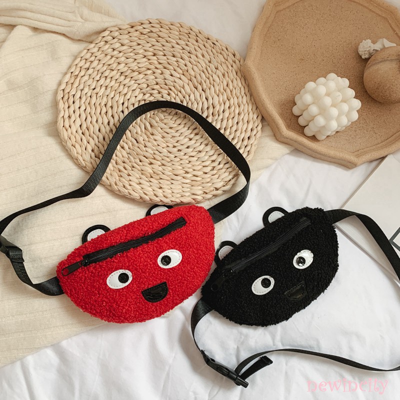 Túi Đeo Chéo Ngực Thời Trang Hàn Quốc