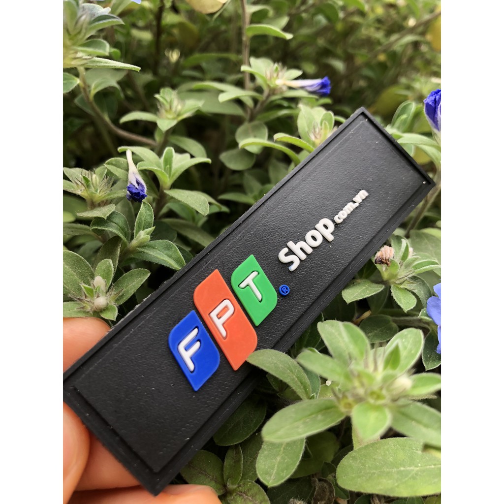 Logo dẻo, logo cao su dẻo, tag nhựa dẻo in theo yêu cầu