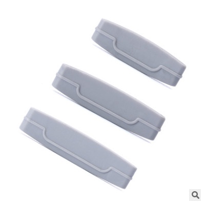 Dụng cụ nặn kem đánh răng thiết kế đa năng tiện dụng