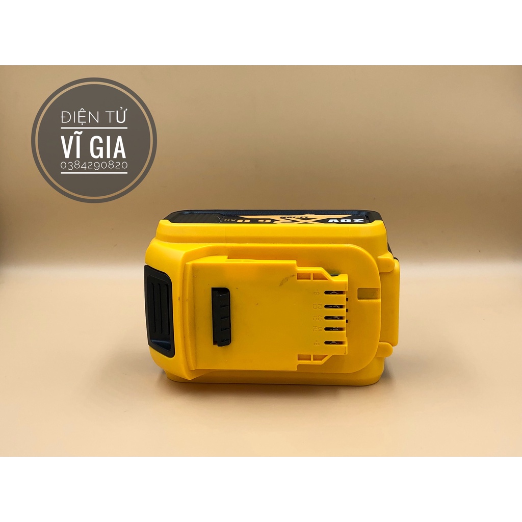 Pin DEWALT 18V  Xr Li-Ion  DCB184-B1 bảo hành 6 tháng