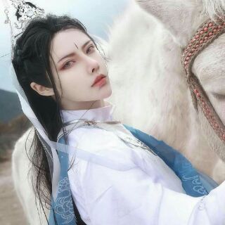 Kim quan cô nương cổ trang