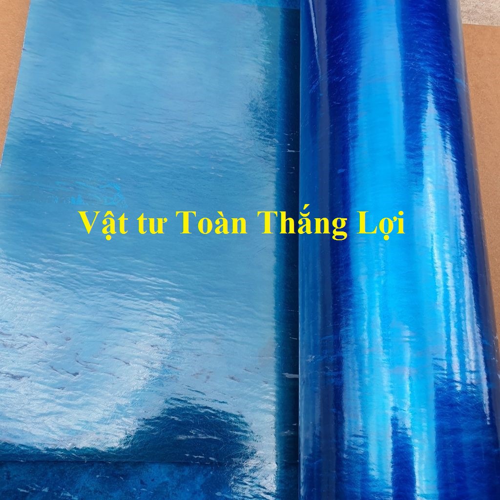 ( Khổ 1m2 x dày 8dem) Tôn nhựa phẳng lấy sáng màu xanh chất lượng