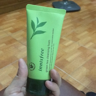 Sửa rửa mặt innisfree green tea cleansing foam 80ml