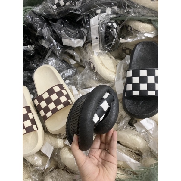 Dép bánh mì KẺ Ô VUÔNG KÈM CLIP THẬT