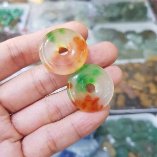 Đồng tiền, đồng điếu đá tứ quý kèm dây đeo cổ