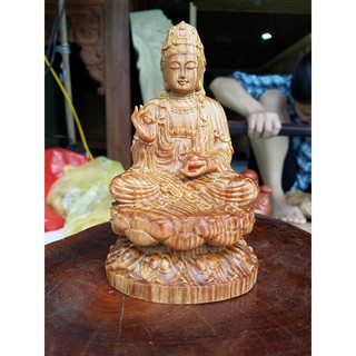 Tượng phật bà quan âm gỗ huyết long thấu quang đỏ
