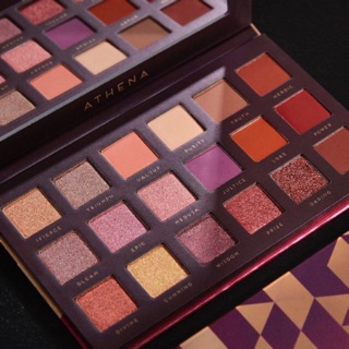 Bảng phấn mắt Bad Habit Athena Eyeshadow Palette