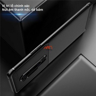 Ốp lưng mềm vân carbon OnePlus 8 Pro