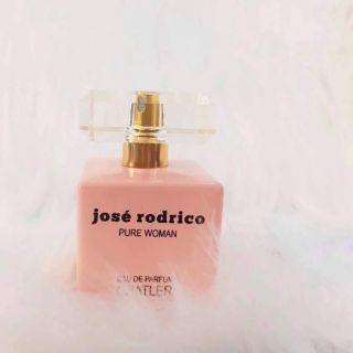 Nước hoa josse