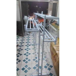 Kệ treo shop, kệ treo quần áo 3 tầng