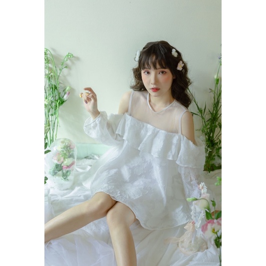 Áo bèo vai phối lưới Loli Top x Quần Váy CARROT FARM