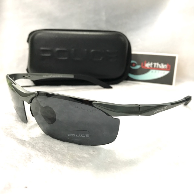 Kính thể thao p1 cao cấp Kính Cong Ôm Khuôn Mặt Khung Kính Bằng Nhôm | BigBuy360 - bigbuy360.vn