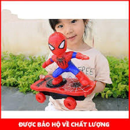 Đồ chơi người nhện lướt ván dùng pin phát nhạc xoay 360 độ dành cho bé trai trên 1 tuổi, do choi nguoi nhen dung pin