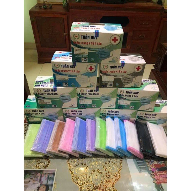 Khẩu trang hộp bốn lớp Tuấn Huy hộp 50 cái có bốn màu xanh xám trắng đen | BigBuy360 - bigbuy360.vn
