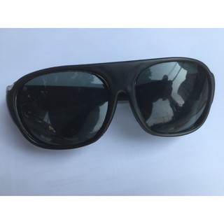 Kính bảo hộ mắt đen