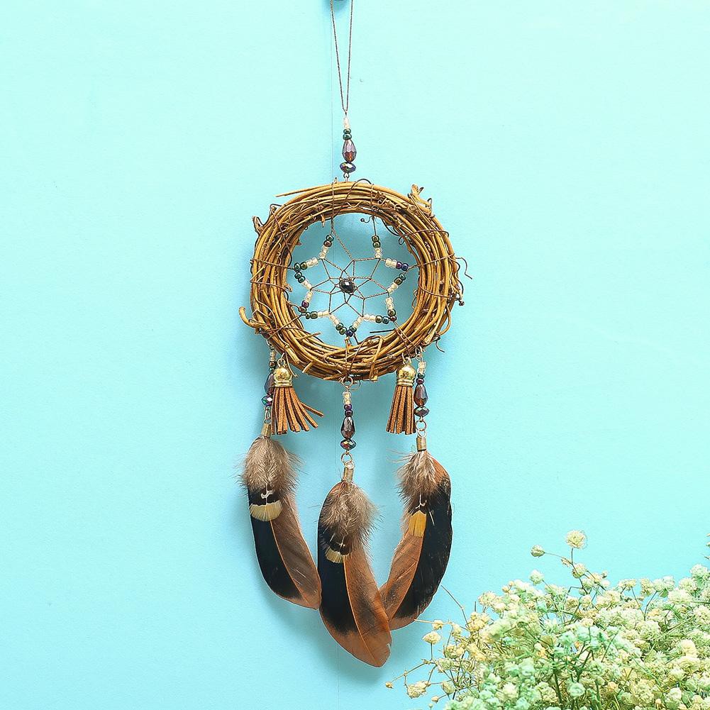 Chuông gió dreamcatcher đính lông vũ handmade kiểu Ấn Độ màu nâu treo tường trang trí