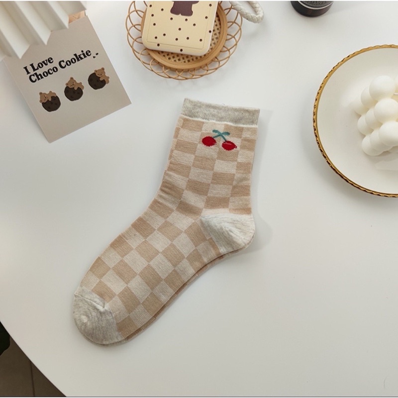 TẤT VỚ CỔ CAO ,TẤT VỚ CỔ CAO HOẠ TIẾT GẤU NÂU DỄ THƯƠNG CHẤT VẢI DÀY DẶN MỊN MÀNG PHONG CÁCH HÀN QUỐC