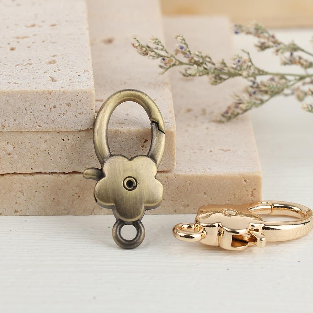 1 Móc Khóa Kim Loại Hình Hoa Mận Cho Túi Xách