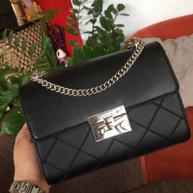 Cnk khoá nhọn xuất hịn