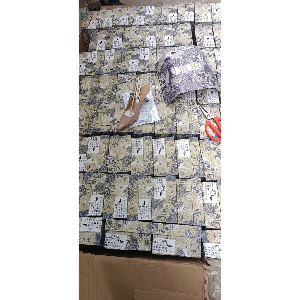 Sandal cao gót chất bóng về gót nhũ 3p TT fullbox