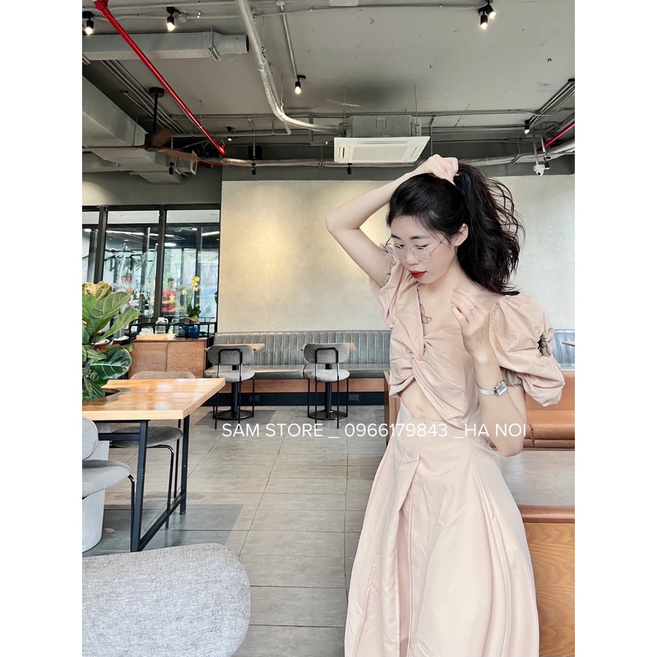 Váy kaki xoắn ngực