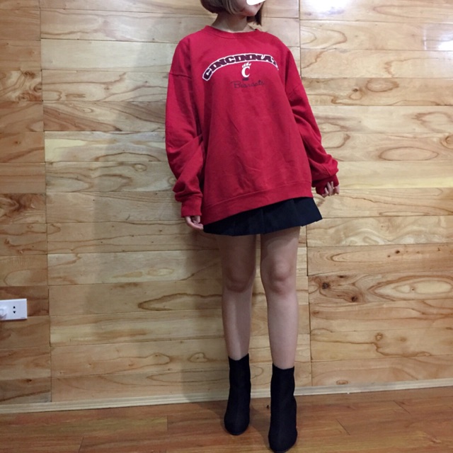 Áo nỉ oversize auth used