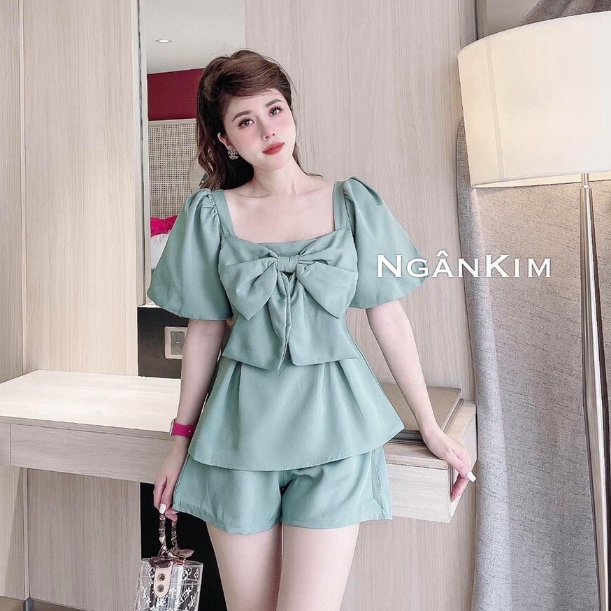 Set Nơ Ngực Cổ Vuông Mix Quần Sooc