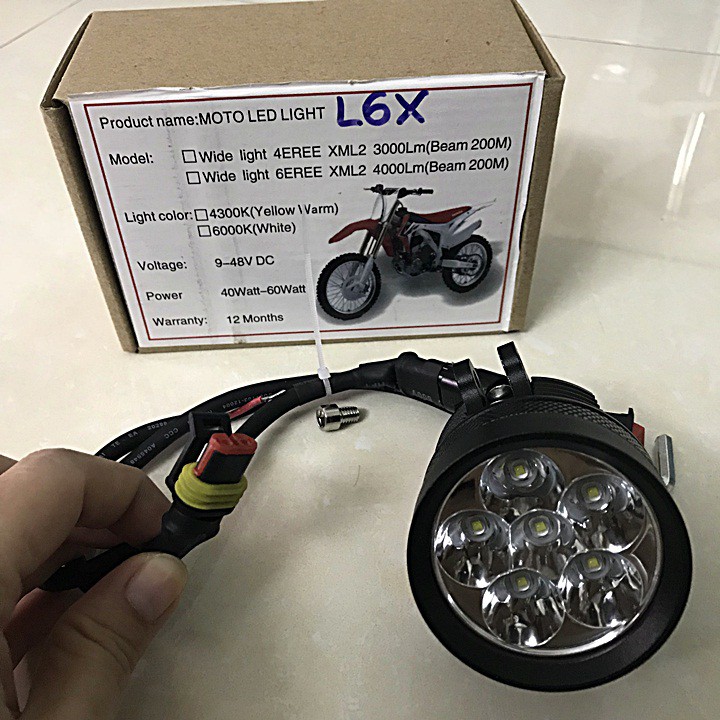 Đèn trợ sáng LED 48W Moto L6X