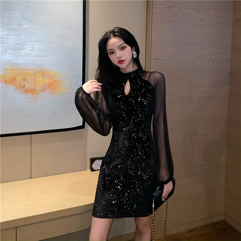 sẵn Sườn xám ngắn cách tân nhũ kim sa tôn dáng Quảng châu J0156