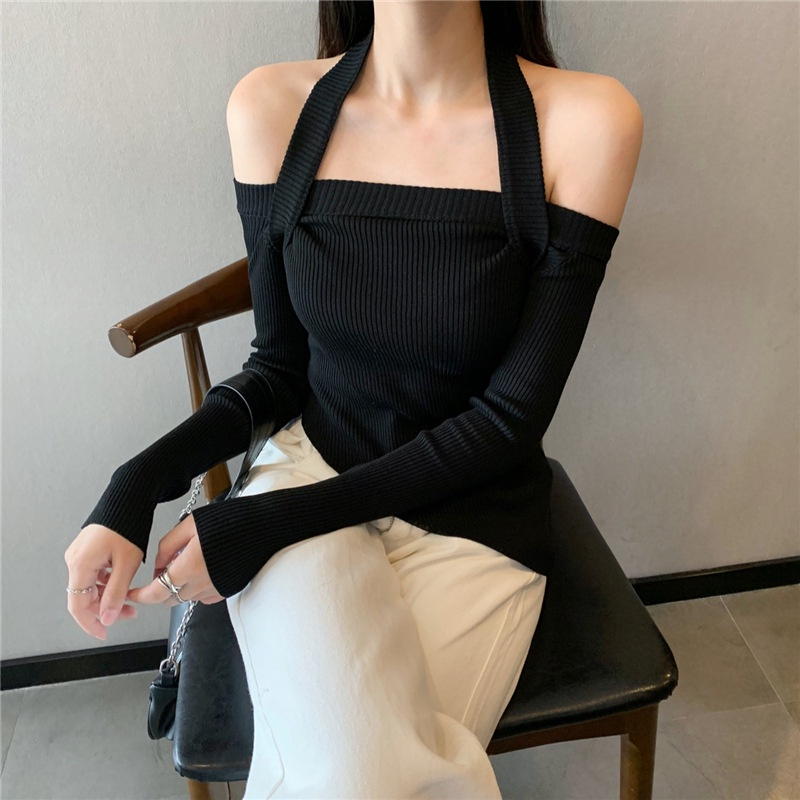 Áo sweater IELGY trễ vai cổ yếm ôm dáng ngắn thời trang cho nữ