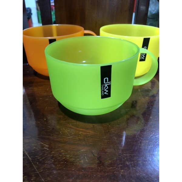 Ly nhựa có quai Thailand 500ml