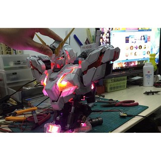 Mô Hình Gundam Model 1/35 UNICORN HEAD BUST