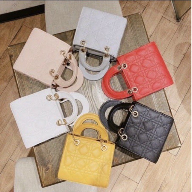 Túi dior vuông đủ màu kèm chùm