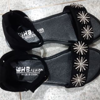 Sandal bé gái