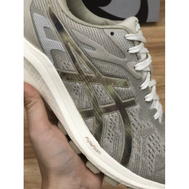 Giày asic size 39.5. chính hãng