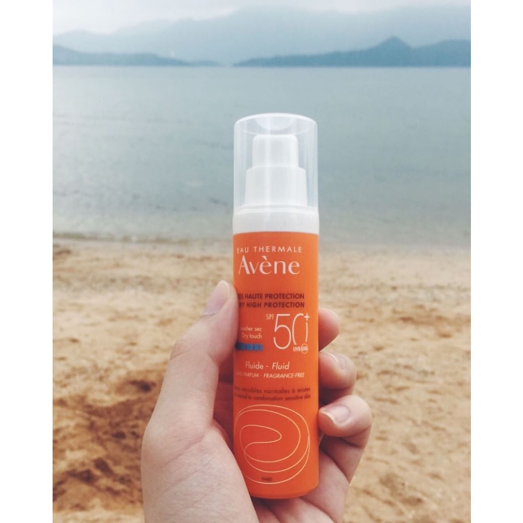 Kem chống nắng AVENE VERY HIGH PROTECTION FLUID chống nắng AVÈNE SPF50+