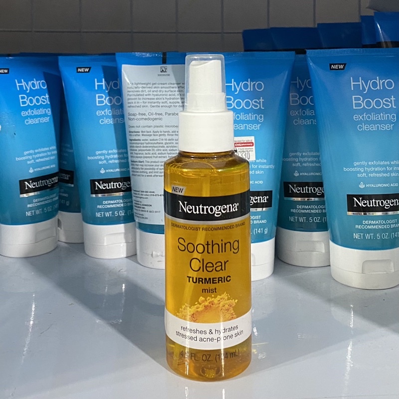 Xịt khoáng dưỡng ẩm Neutrogena Soothing Clear Turmeric Mist 124ml | BigBuy360 - bigbuy360.vn