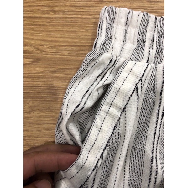 Quần suông ống rộng S. SKY