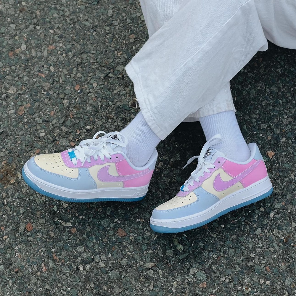 GIÀY NIKE AIR FORCE 1 07 LX “UV REACTIVE”