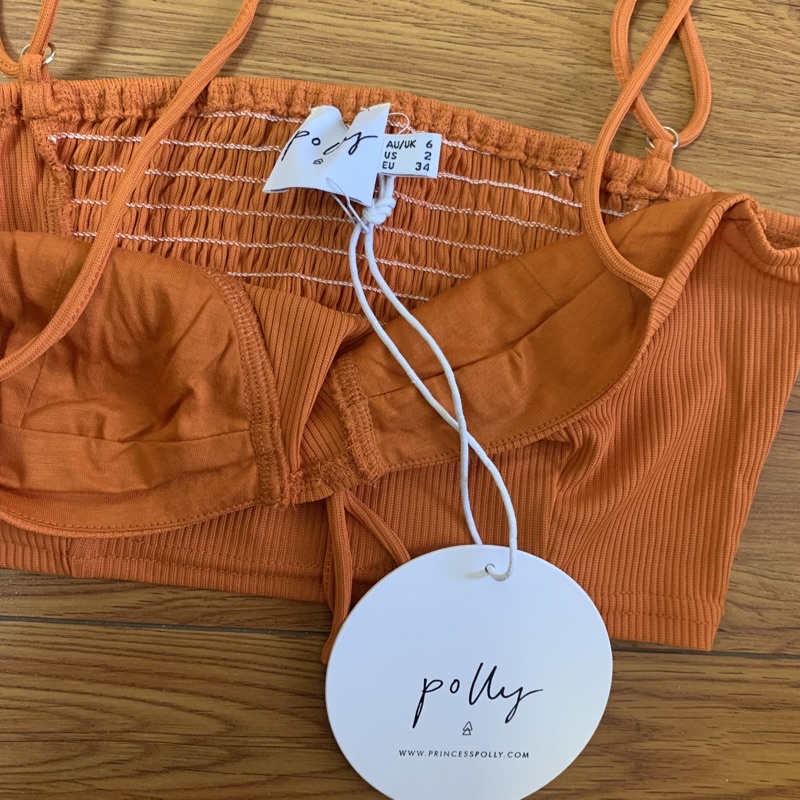 Croptop cúp ngực Princess Polly
